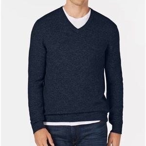 Men’s 100% Cashmere Navy Heather Luxurious Sweater.
